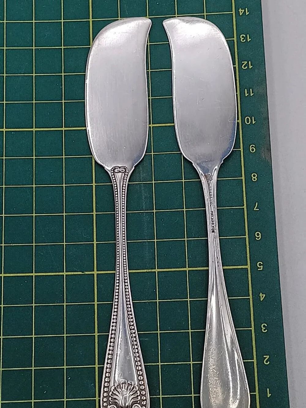 Whiting Sterling 2 Individual Butter Pats Bead Pattern 5 1/2 34 Gr